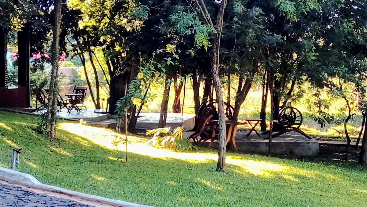 ホテルCabanas Y Boungalow Don Oscar Encarnación エクステリア 写真